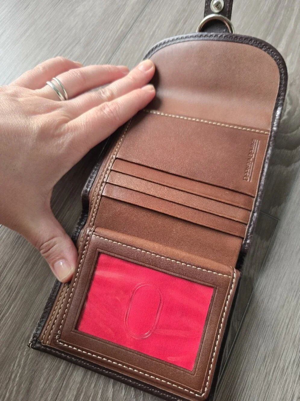 Dooney & Bourke Brown Pebble Grain Leather Ring Trifold Wallet ID Coin Zip